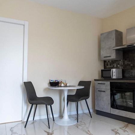 Casa Di Zina Apartment Verona Ngoại thất bức ảnh