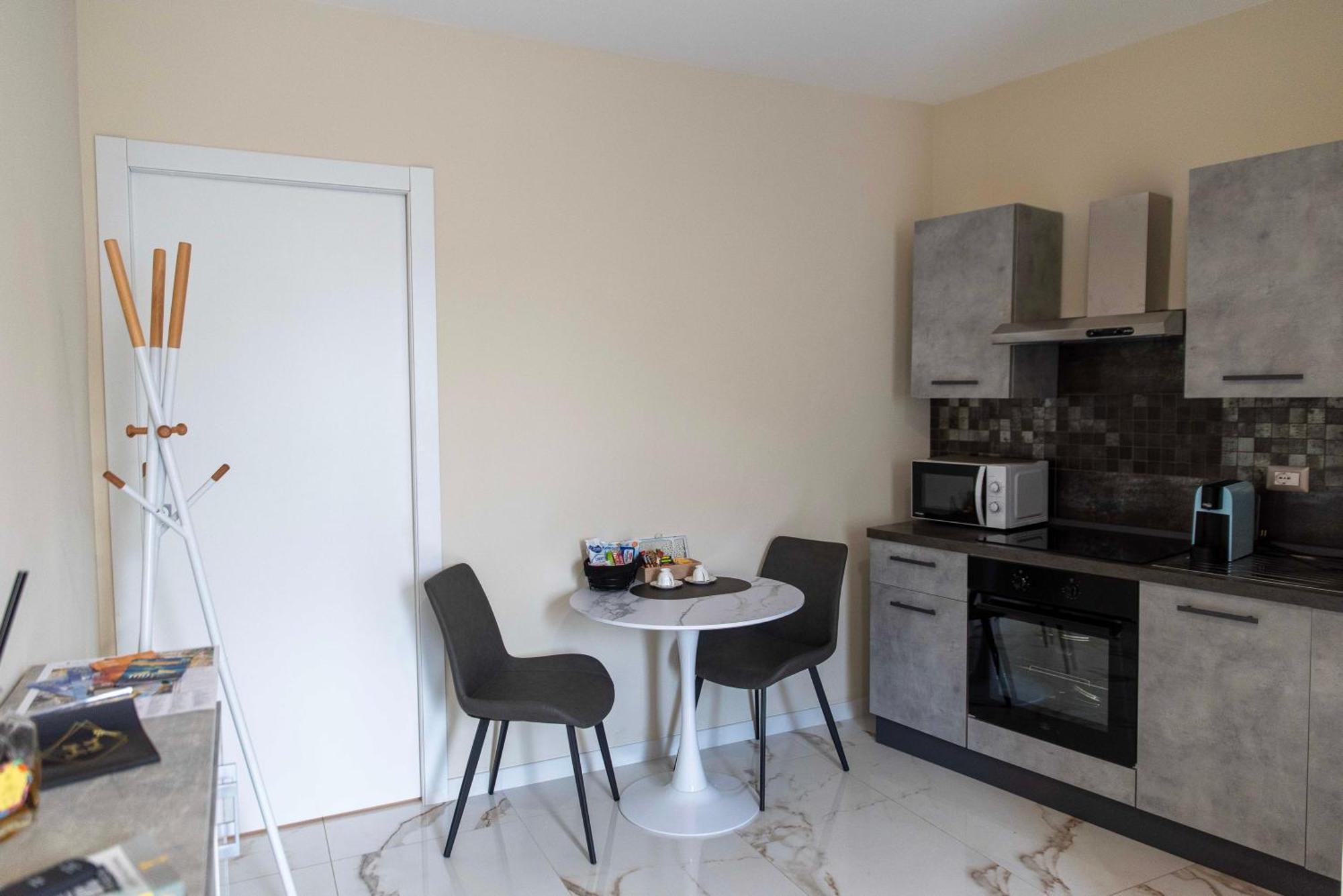 Casa Di Zina Apartment Verona Ngoại thất bức ảnh