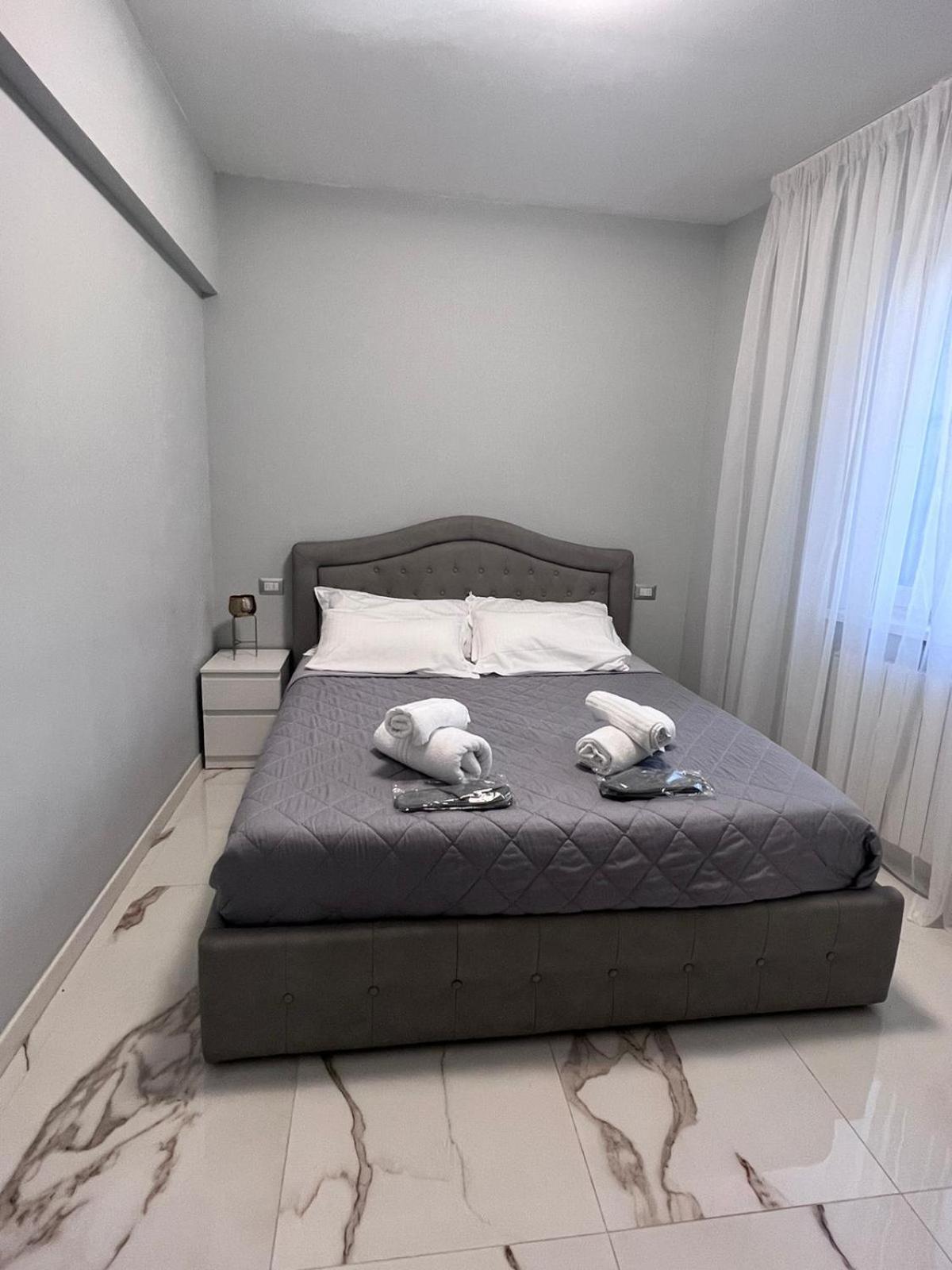 Casa Di Zina Apartment Verona Ngoại thất bức ảnh